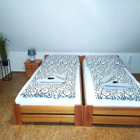 Penzion U Dvojice Nove Mesto na Morave Exterior photo